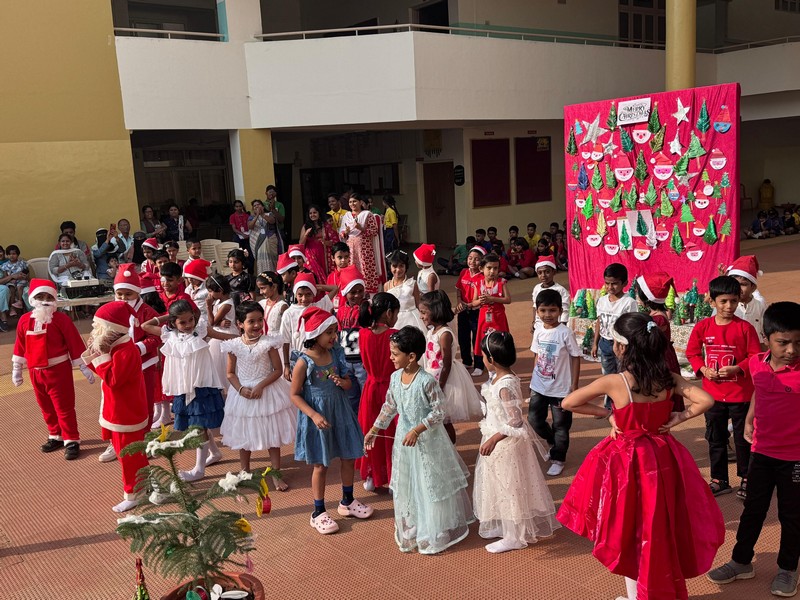 🎄🎅 Christmas Day Celebration at KLE Mahadevappanna Munavalli School Gokak 🎅🎄