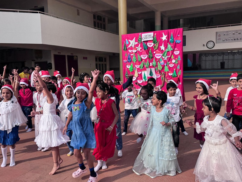 🎄🎅 Christmas Day Celebration at KLE Mahadevappanna Munavalli School Gokak 🎅🎄