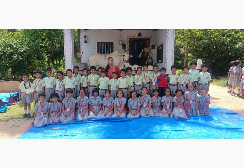 Grade II students visited the Goshala near Yogikola