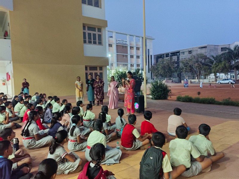 🌌 Astronomy and Stargazing Event at KLE Mahadevappanna Munavalli School 🌠