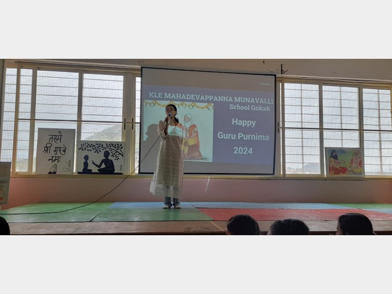 Guru Purnima was celebrated with great enthusiasm at KLE Mahadevappanna Munavalli School in Gokak  