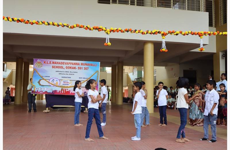 Raksha Bandhan Celebration at KLE Mahadevappanna Munavalli School