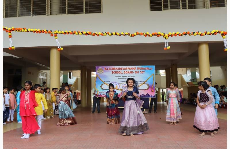  Raksha Bandhan Celebration at KLE Mahadevappanna Munavalli School