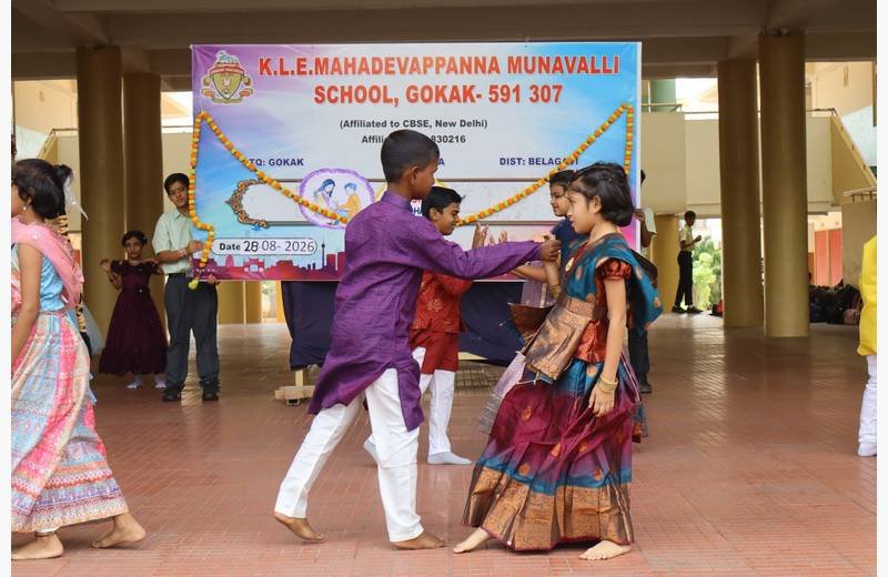  Raksha Bandhan Celebration at KLE Mahadevappanna Munavalli School