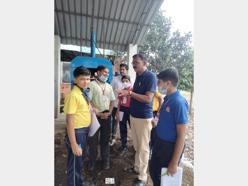 Grade 7 students visited the Waste Management Point in Gokak 