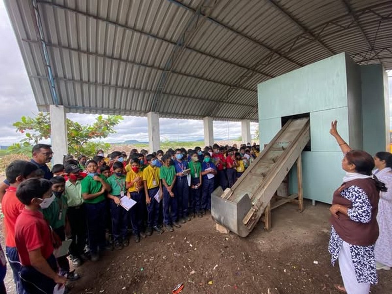 Grade 7 students visited the Waste Management Point in Gokak 